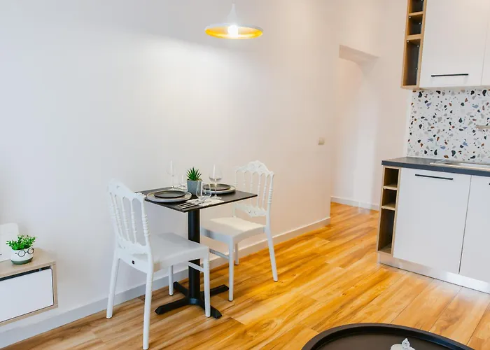 Apartment Durres Str Modern - The Nest