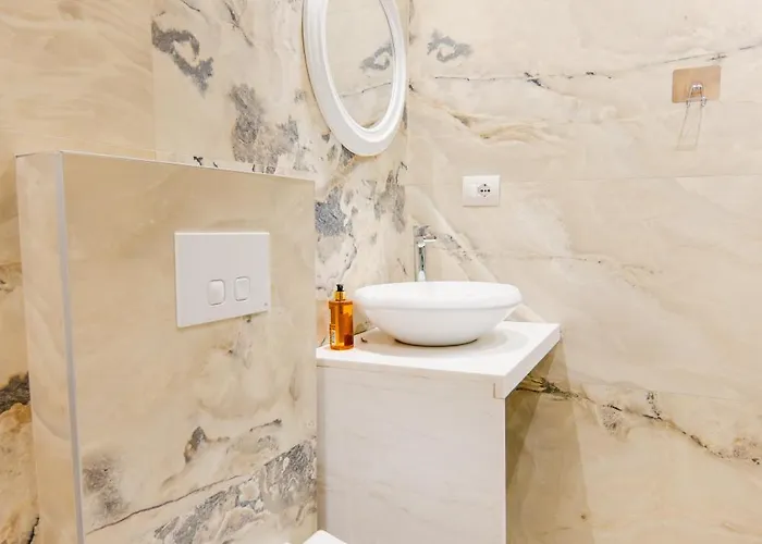 Apartment Durres Str Modern - The Nest