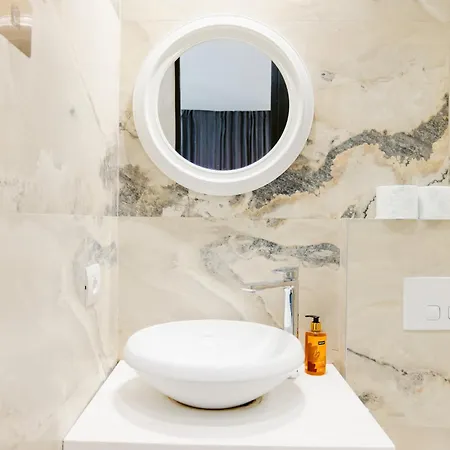Durres Str Modern - The Nest شقة *