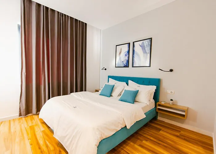 Durres Str Modern - The Nest Apartament *